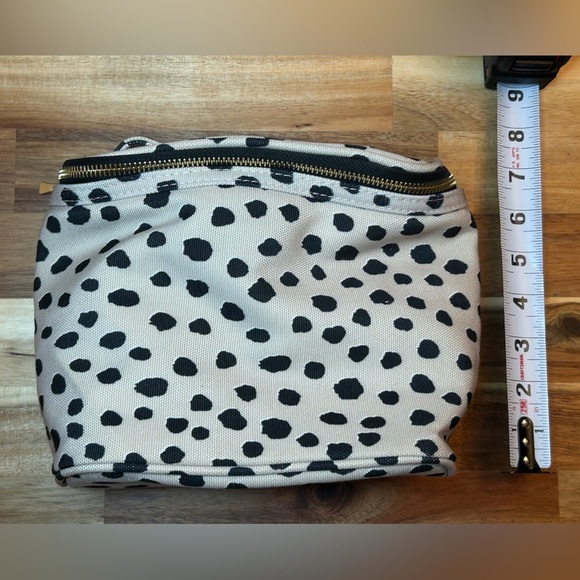 Kate Spade Black Abstract Polka Dot Black Cream Full Lined Zip Close Makeup Case - Picture 4 of 7